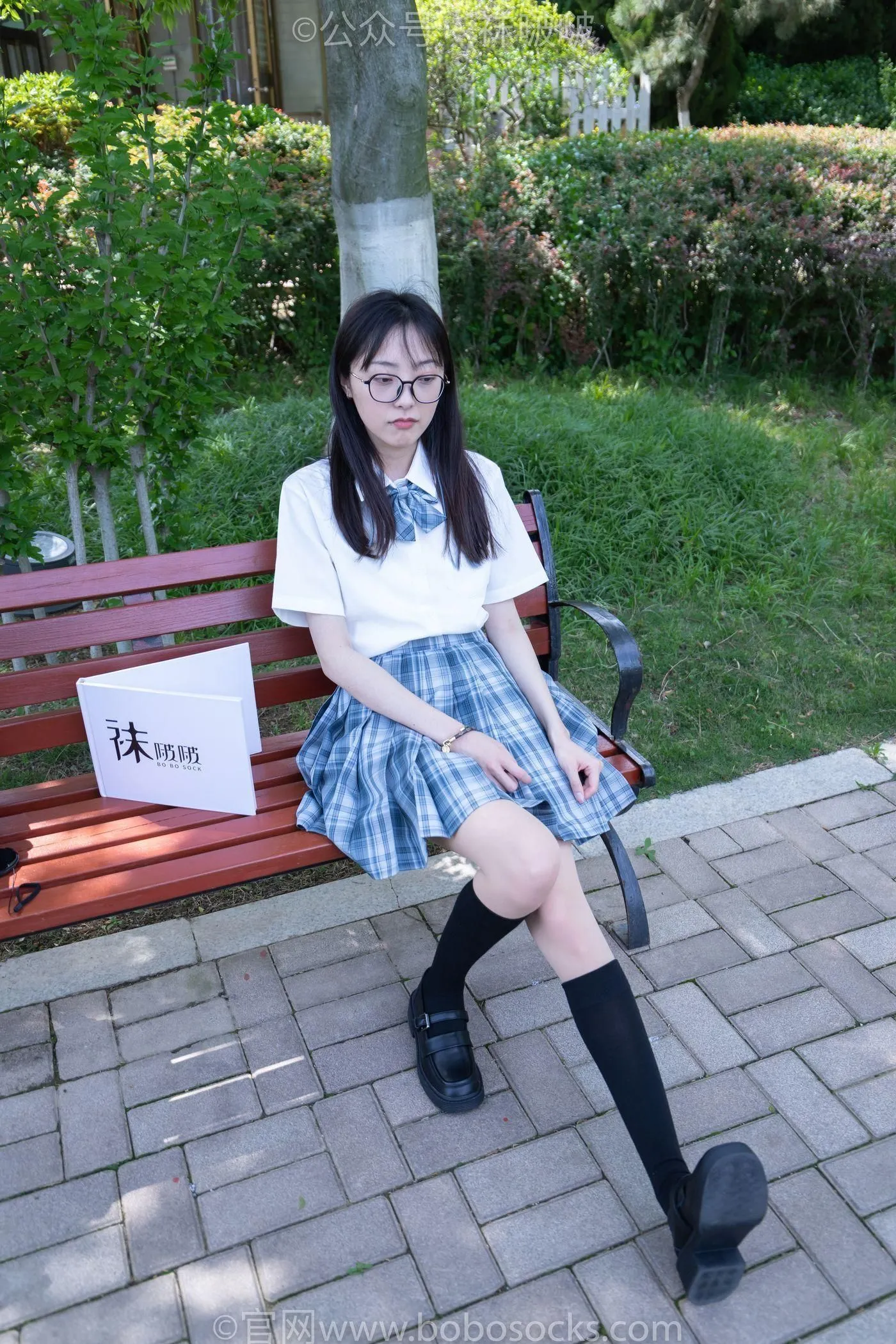 [BoBoSocks袜啵啵]NO.007 稚予-JK制服、皮鞋、黑色中筒棉袜、肉丝 [143P]插图9